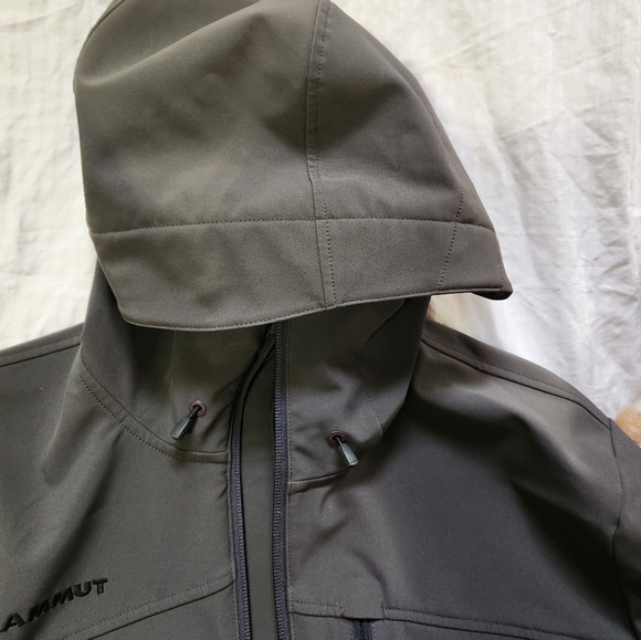 Mammut Soft Shell Jacket - Picture 4 of 12